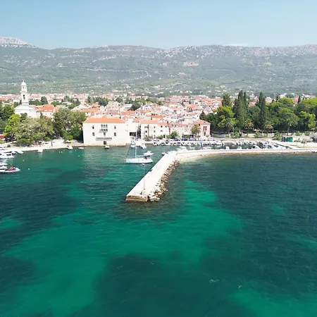 Kastel